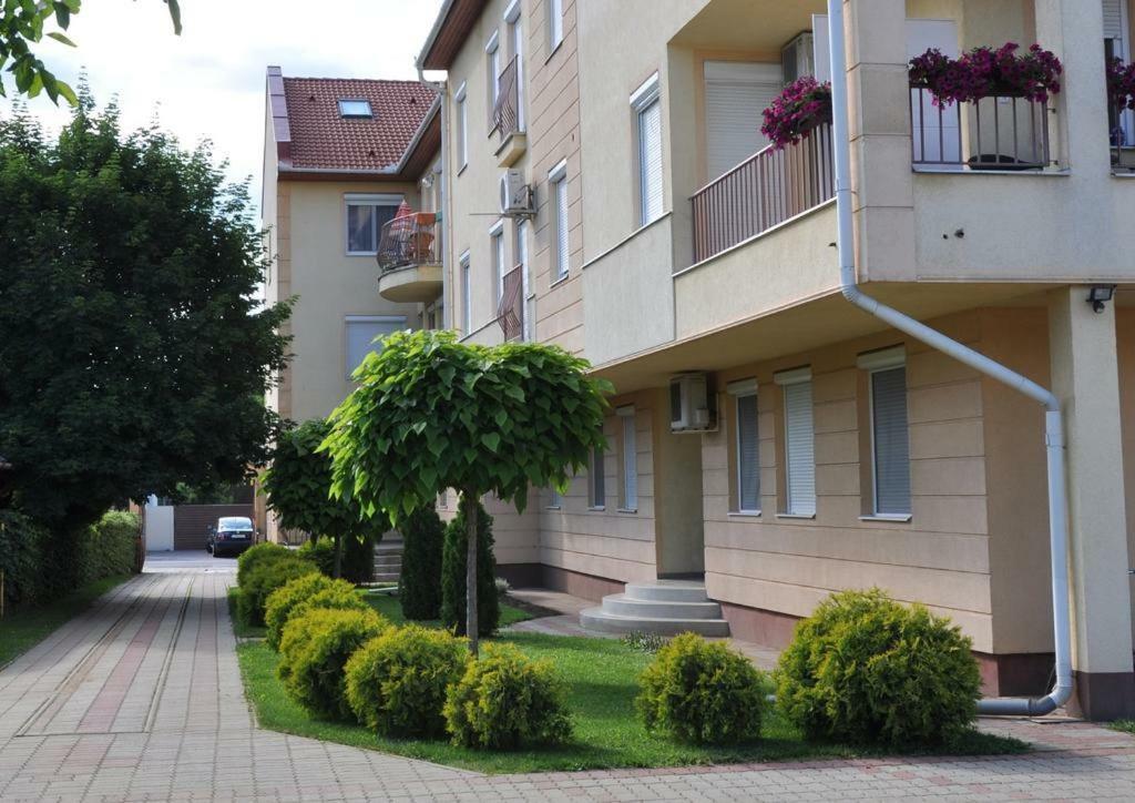 Sunrise 2 Apartment Hajduszoboszlo Exterior photo